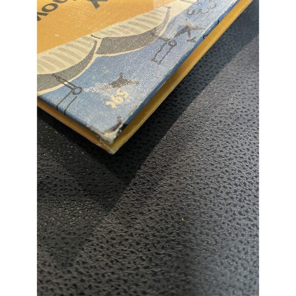 Fly-Away at the Air Show, 1962 by Leone Adelson, Hardcover, Vintage, Easy Reader - Picture 4 of 7